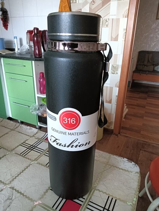 Термос походный.