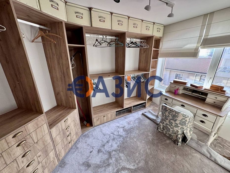 Продава се Четиристаен апартамент в Свети Влас - 150 кв.м за 1054 €/кв.м - Снимка #7