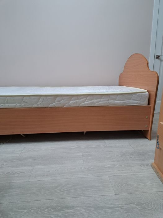 Продам кровать в отличном состоянии