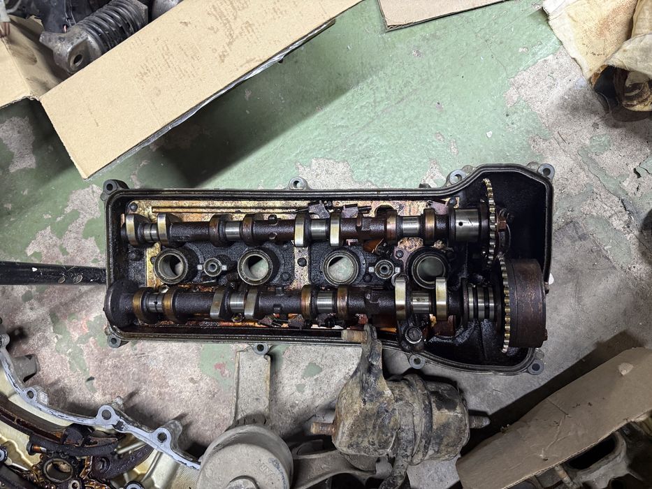 Продам от тойоты 2,4 обьем