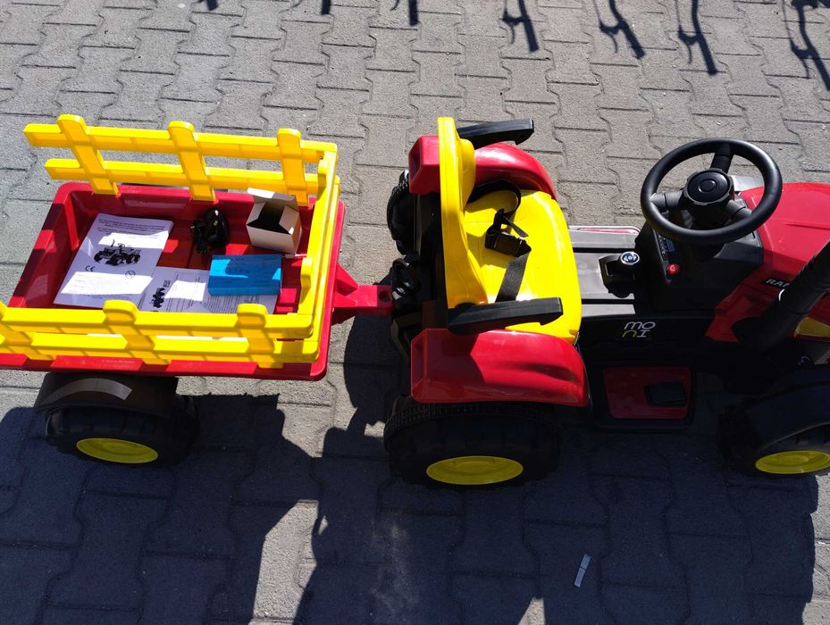 TEXAS акумулаторен трактор с ремарке RANCHER червен