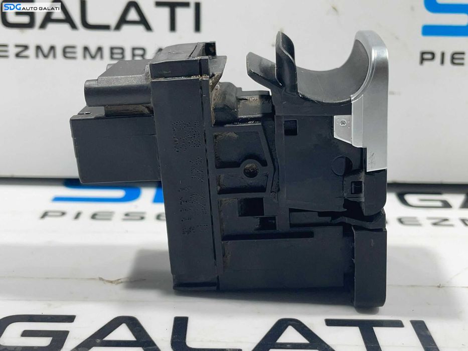 Buton Frana Mana Electrica Volkswagen Golf 7 2013 - 2020 Cod 5G0927225D 560927225D [L4193]