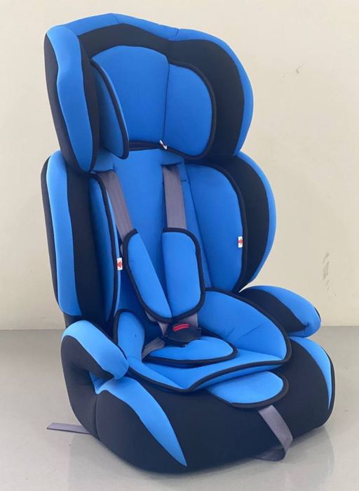Автокресла со склада с рождения
