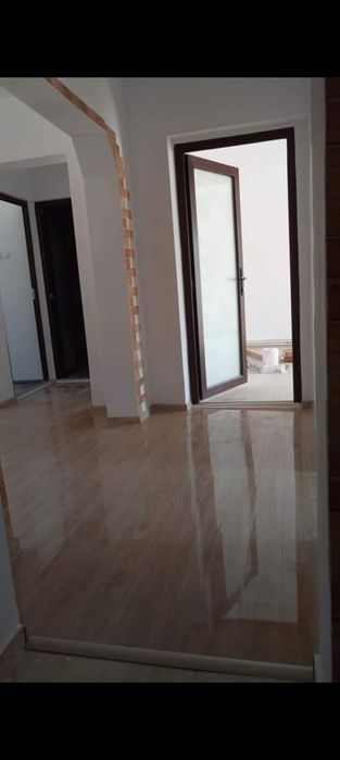 Amenajări interioare exterioare Demolări Acoperise Mansarde