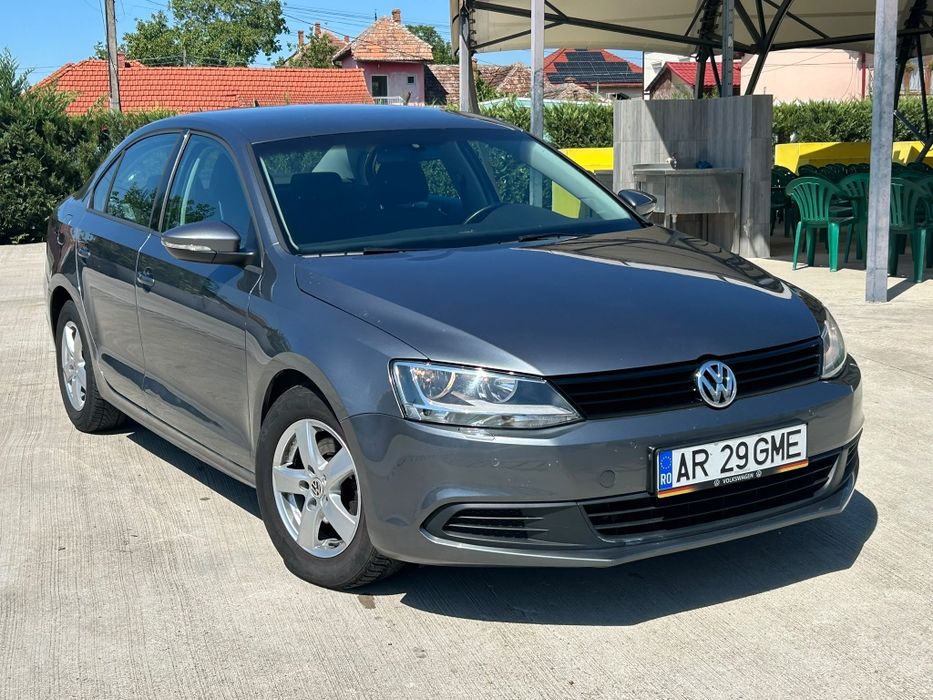 VOLKSWAGEN Jetta 2012 — imagine 2