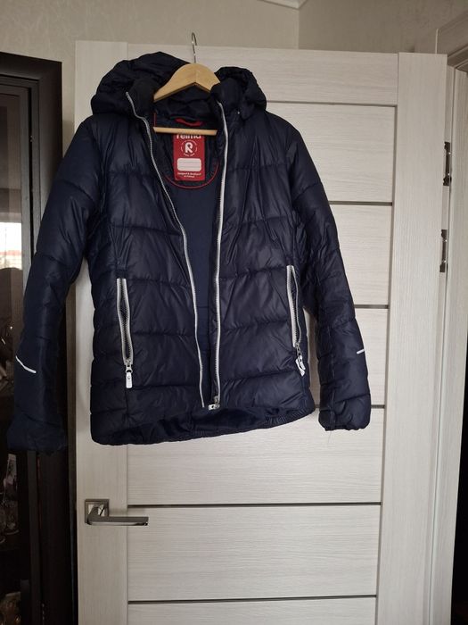 Продам куртку , подростковая, лёгкую, лемисезонную, 44 размер