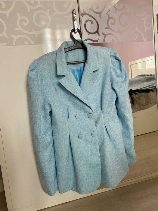 Пиджак 48 размер. Срочно