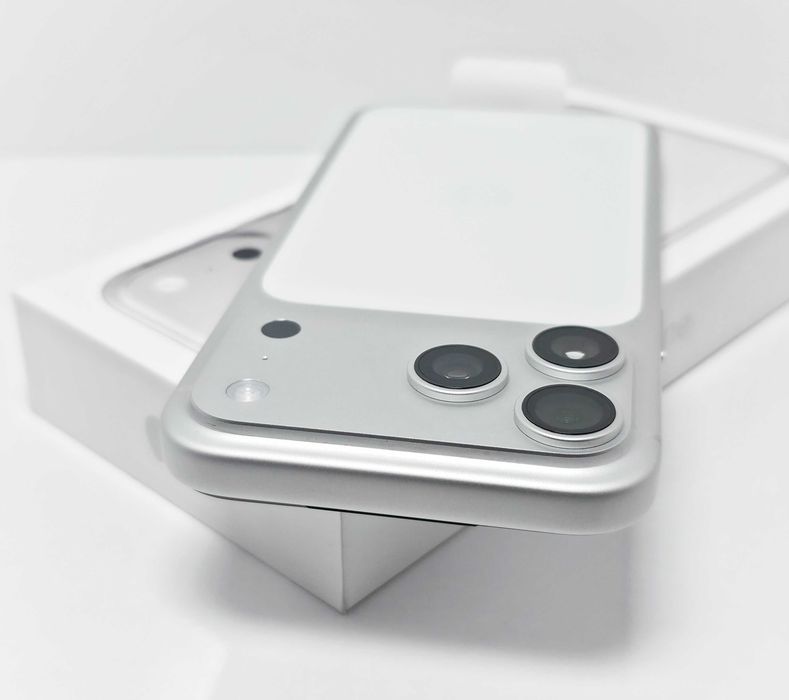 iPhone 17 Pro Max 256GB Silver