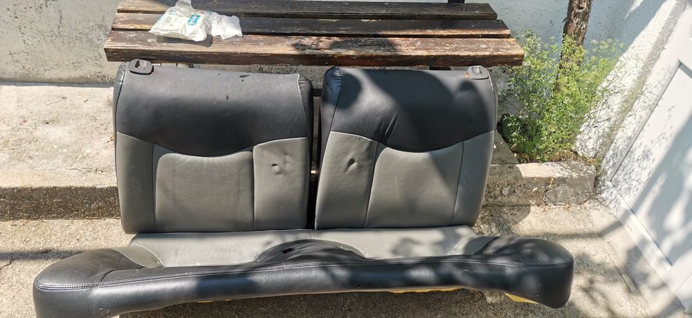 Кожен салон Hyundai Coupe