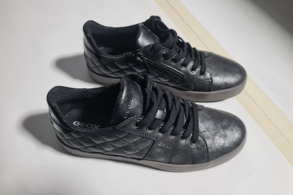 Adidasi damă Geox