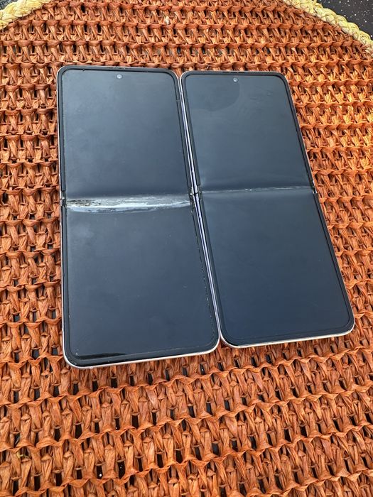 Samsung Galaxy Z-Flip за части