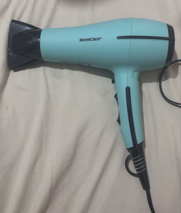 Uscător de păr SilverCrest – stare foarte bună
