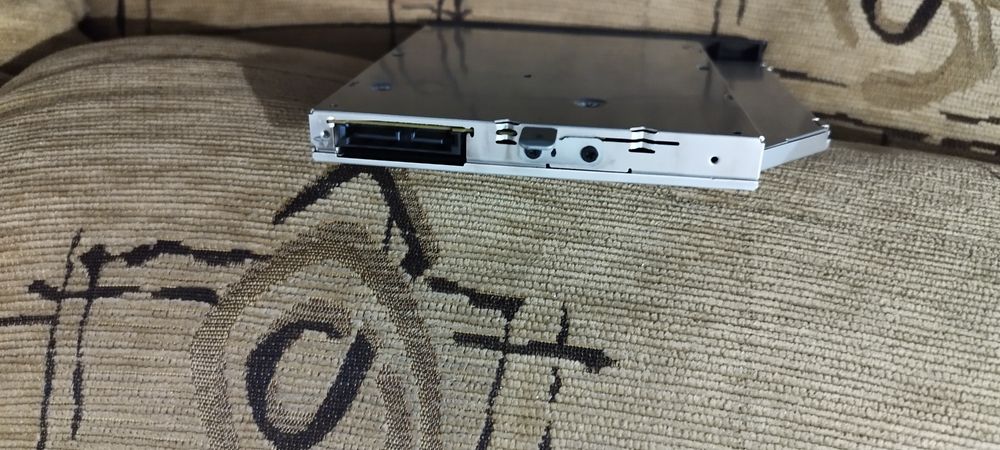 Дисковод для ноутбука