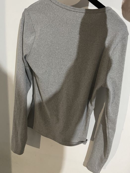 Серая кофта длинные рукава