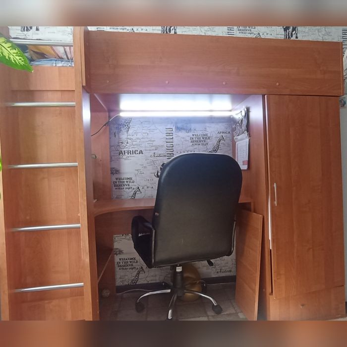 Кровать-чердак для подростка.Все в одном.