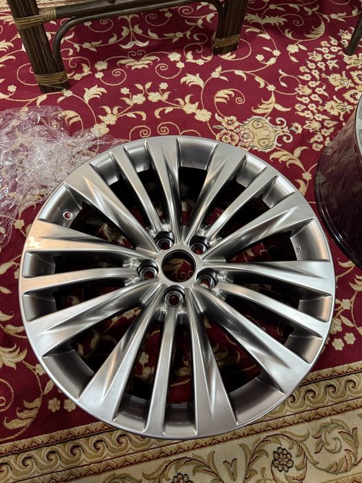 Диски оригинал Toyota Highlander R20 2023г Европеец