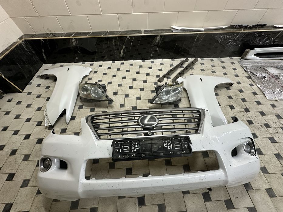 Продам запчасти на лексус 570