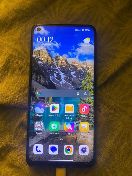 Dau la schimb redme note 9 pro impecabil și Samsung S8