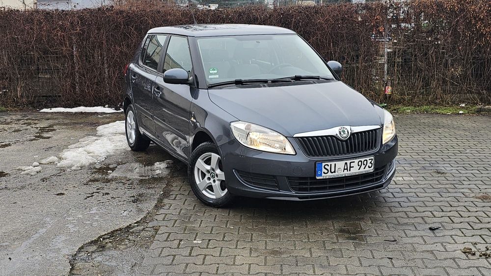 Skoda fabia facelift 2010benzina