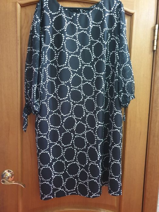 Платье женское с рукавом