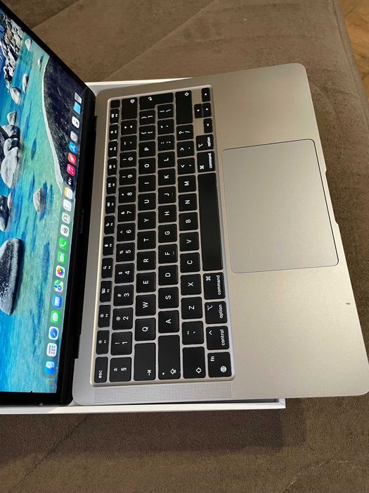 CTO 13" M1 MacBook Air a2337(2020 г.) - M1/16GB RAM/512GB SSD