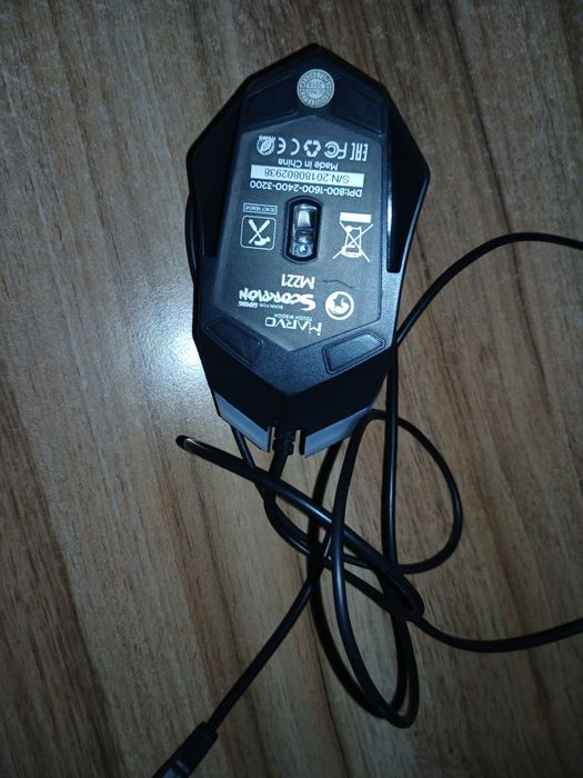 Mouse Gaming Myria Scorpion M221 – Cu fir