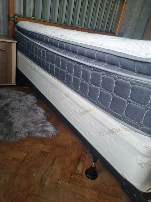 Pat dormitor +saltea cu memorie