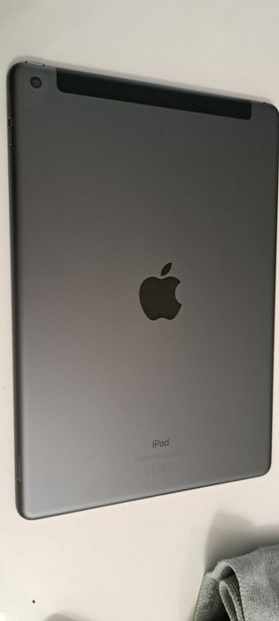 Ipad generație 7 Wifi și Sim