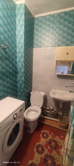 1 ком ленинградка на 8 школе