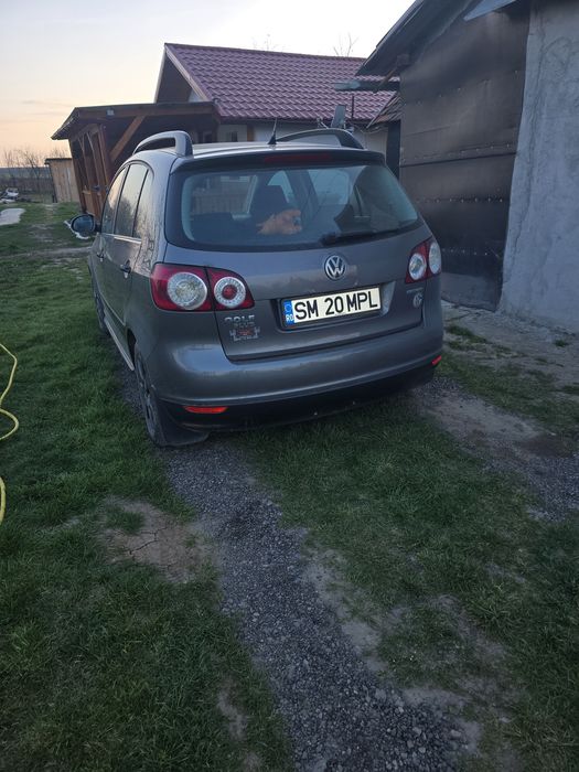 De vanzare Golf plus