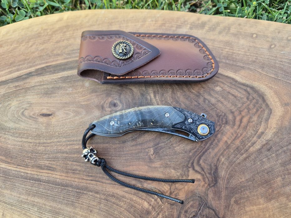 Уникален сгъваем ръчно изработен нож,Дамаска стомана VG10 с кания,SD14