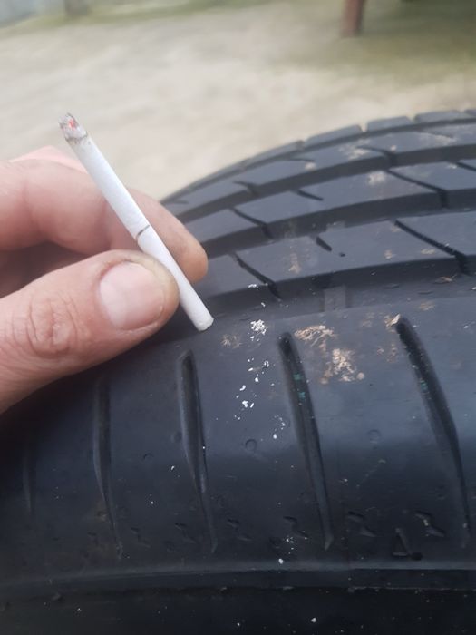 Vand anvelope 225 55 r17 ranflet de vara