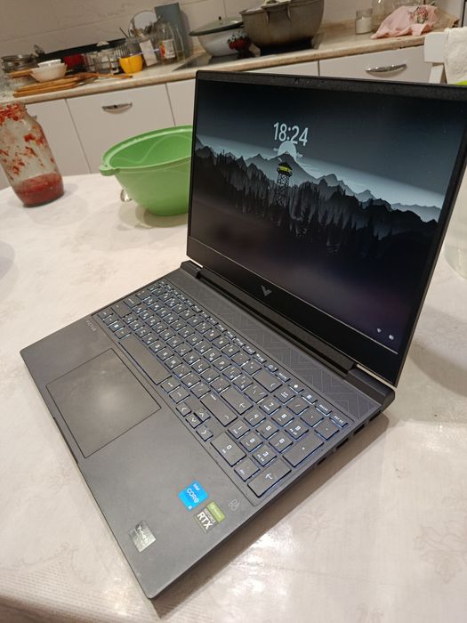 Ноутбук hp victus