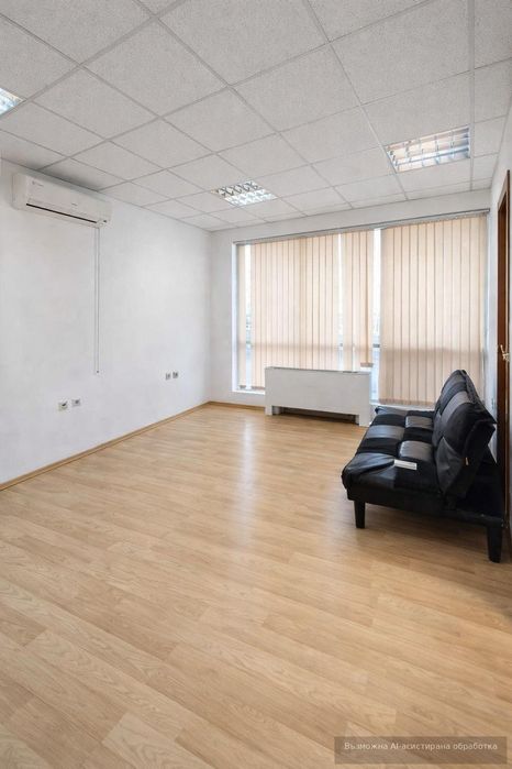 Дава се под наем Офис в Пловдив, Каменица 2 - 160 кв.м за 850 € - Снимка #2