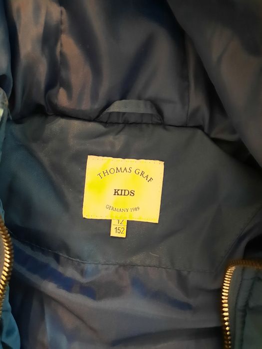 Продам детскую куртку