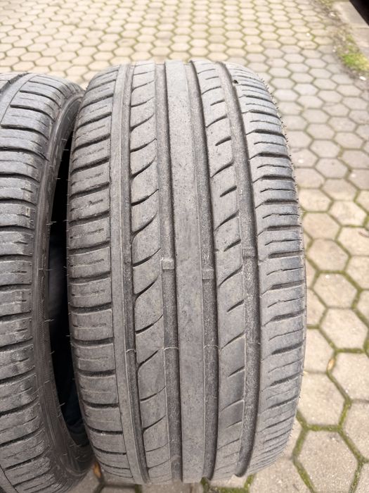 225/40/18 Goodride летни