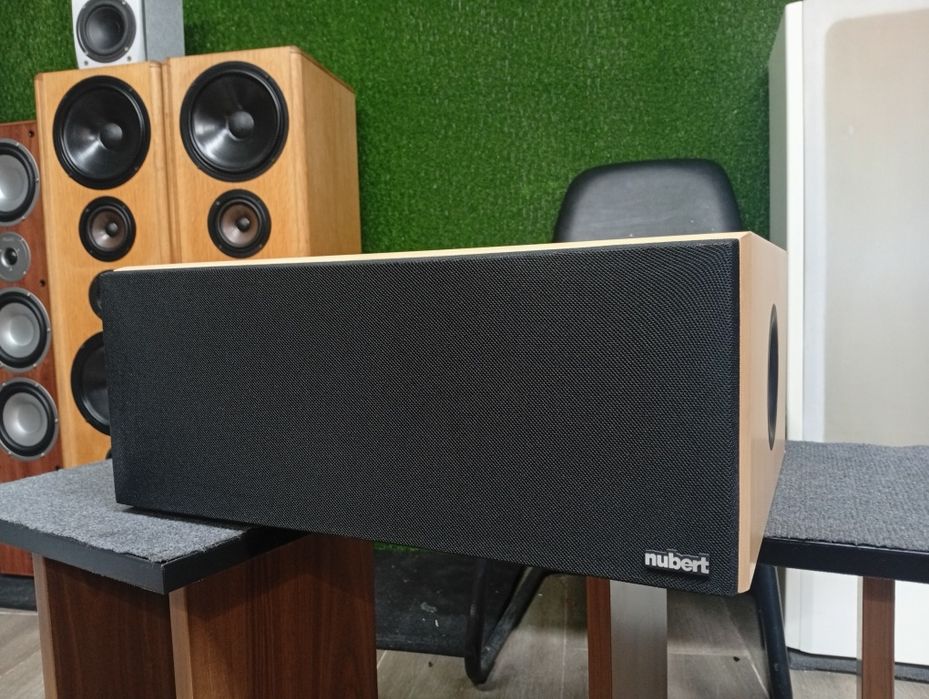Център NUBERT nuBox CS-330