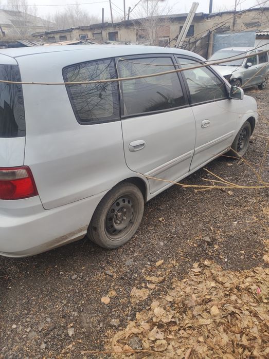 Продам кия каренс