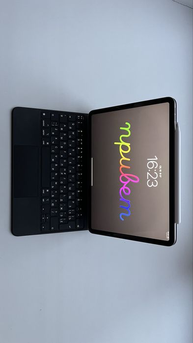 iPad Pro 11 2022 M2 8/256 + Magic keyboard + Pencil