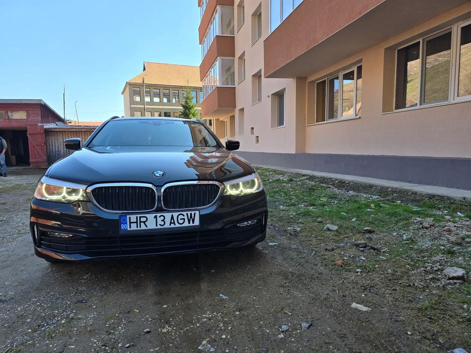 BMW Seria 5 BMW Seria 5  530i High Executive Sport Aut. 2.0 L