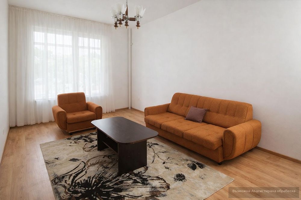 Тристаен апартамент под наем в Център