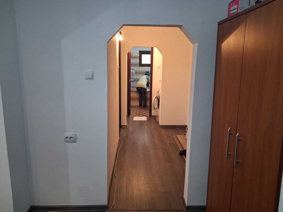 Vanzare apartament 3 camere, decomandat, parter, 65mp