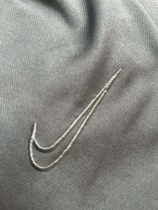 NIKE dri-fit комплект гоница и долнище S размер