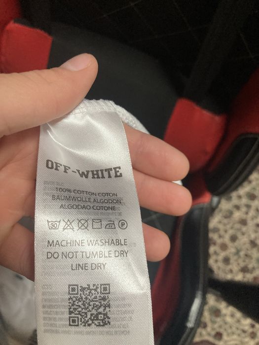 Нова Off-White тениска