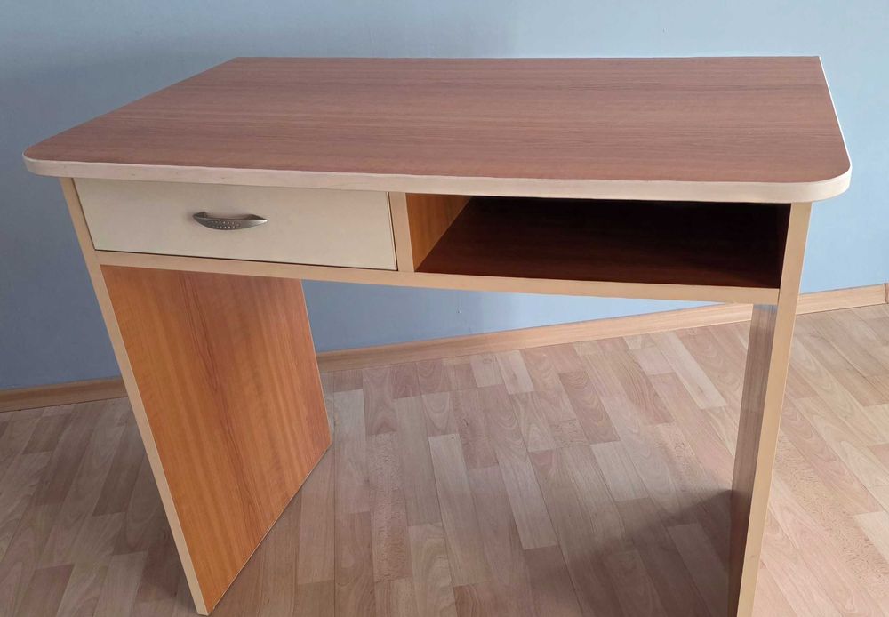 Бюро За Компютър, Лаптоп - като ново