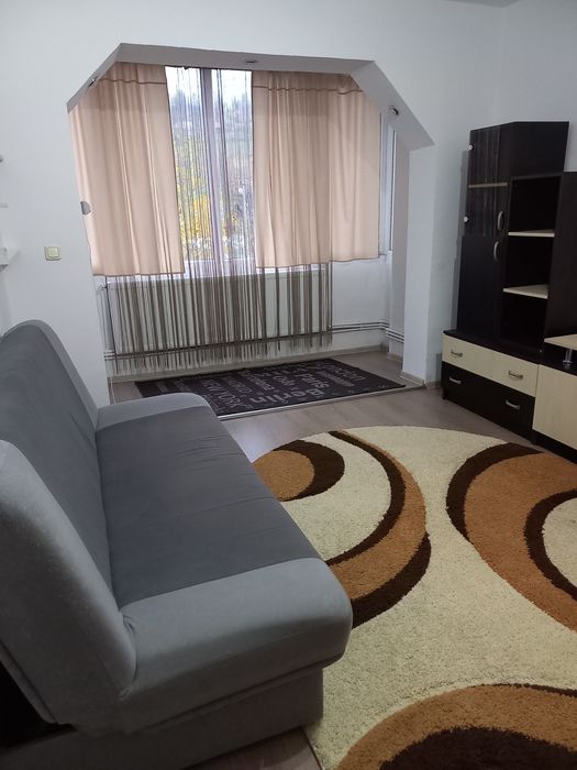 Apartament 2 camere de inchiriat