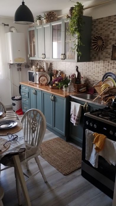 Se vinde apartament cu 4 camere