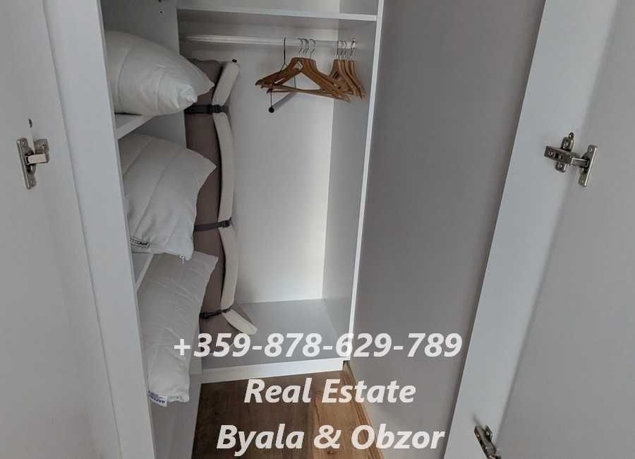 Красиво обзаведен двустаен апартамент с морска гледка