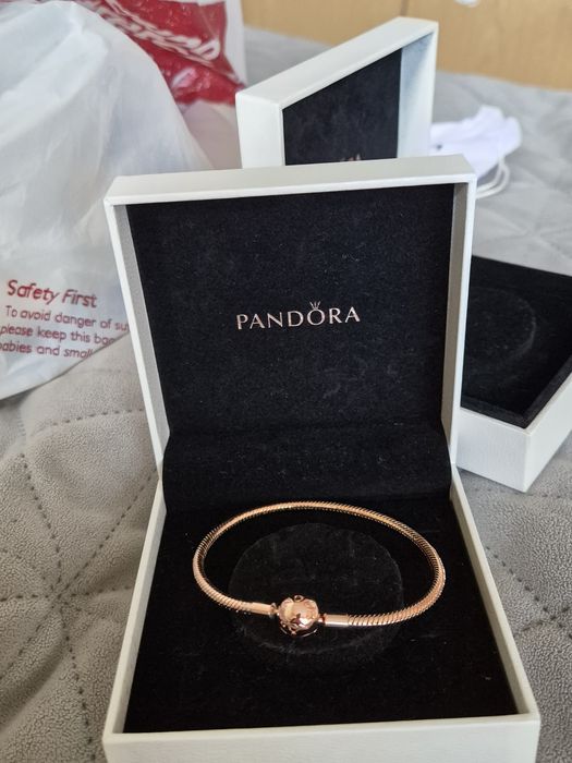 Нови оригинални гривни Pandora rose gold