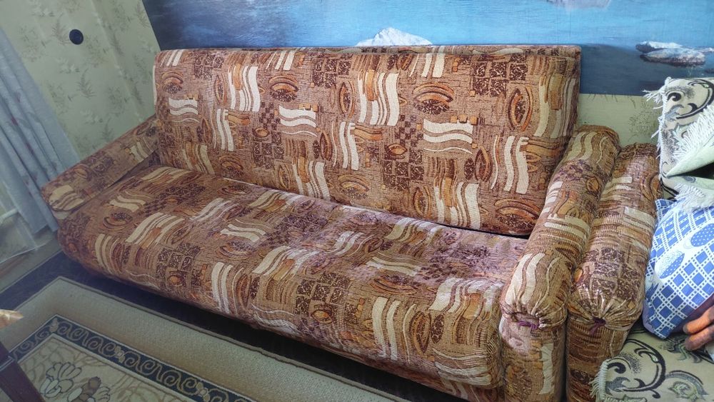 Диван книжка б/у
